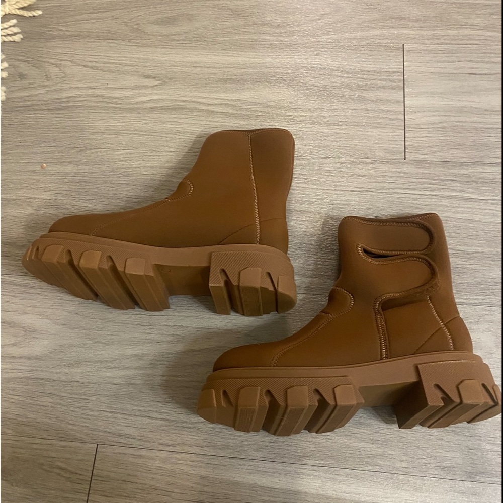 Gia Borghini 9 Scuba Boots - - Picture 5 of 8